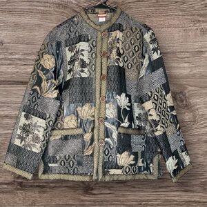 VTG Tudor Court Tapestry Textured Jacket with Mandarin Collar and Front Pockets